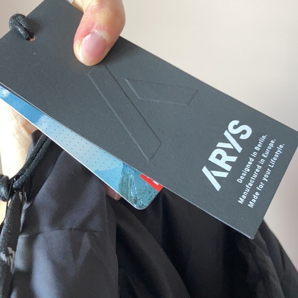 Arys padded vest - Picture 14 of 14